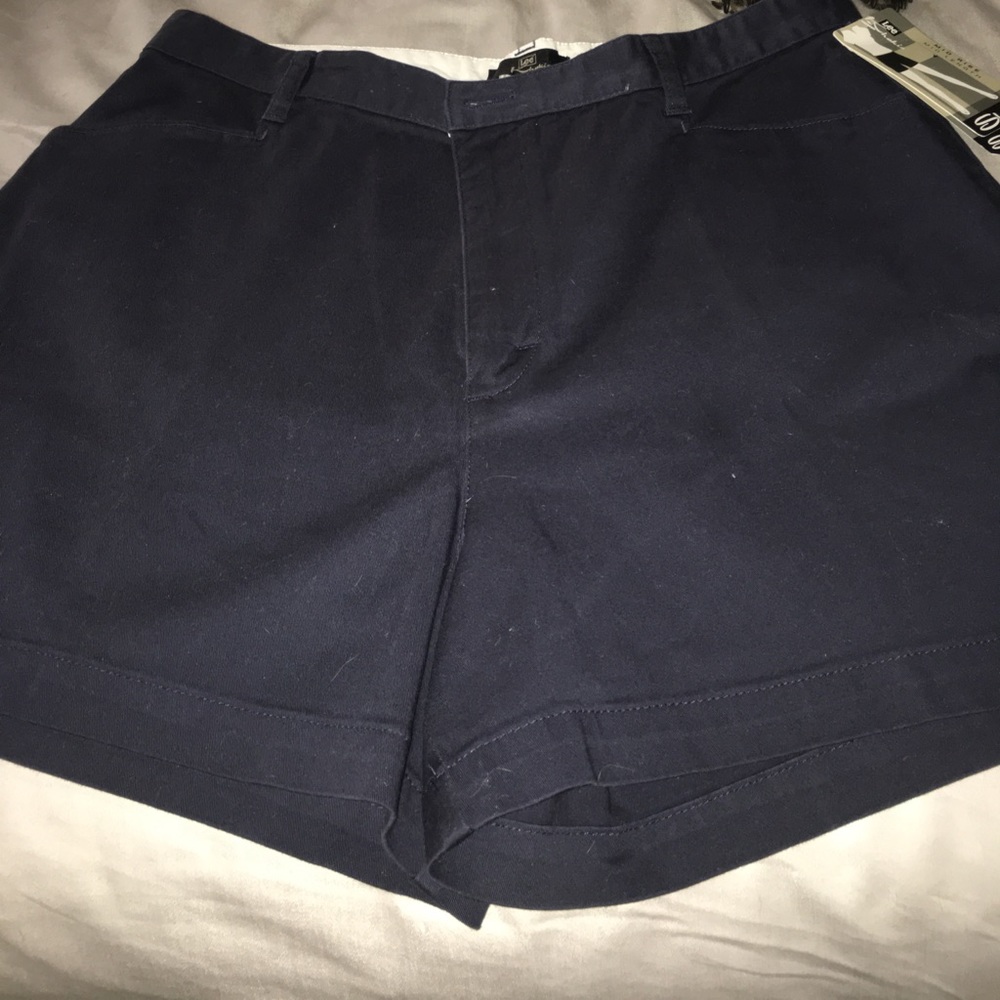 Just REDUCED⏬ Navy Blue Lee shorts